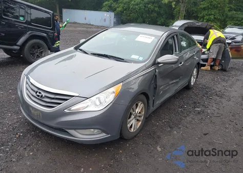 2013 Hyundai Sonata Gls z USA, uszkodzony, nr VIN 5NPEB4AC6DH551428